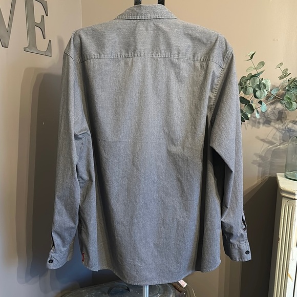 Wrangler Gray Casual Button Down Shirt - Picture 2 of 4
